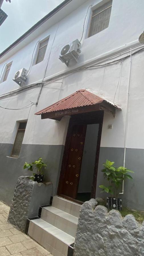 Bed & Breakfast African Angel House B&B